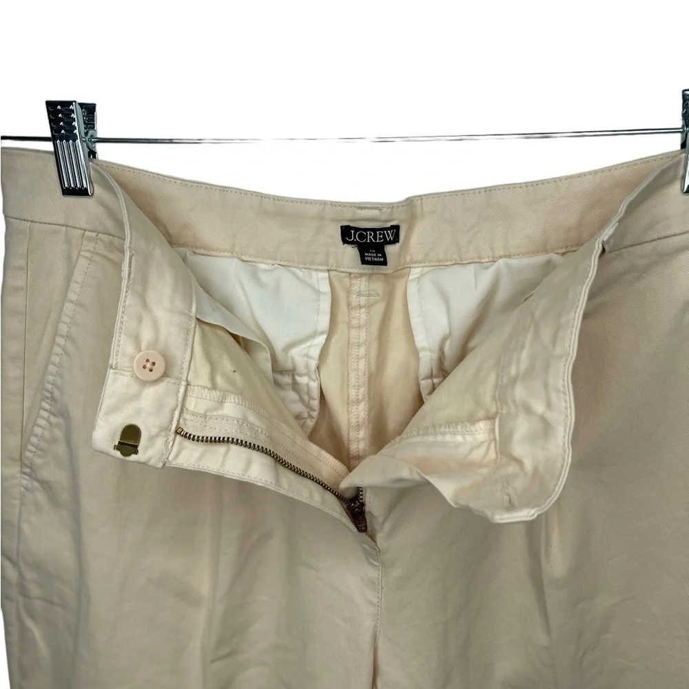 J.Crew Women’s Pleated khaki Pants Size 10 Straight Leg Zipper Closure Pockets